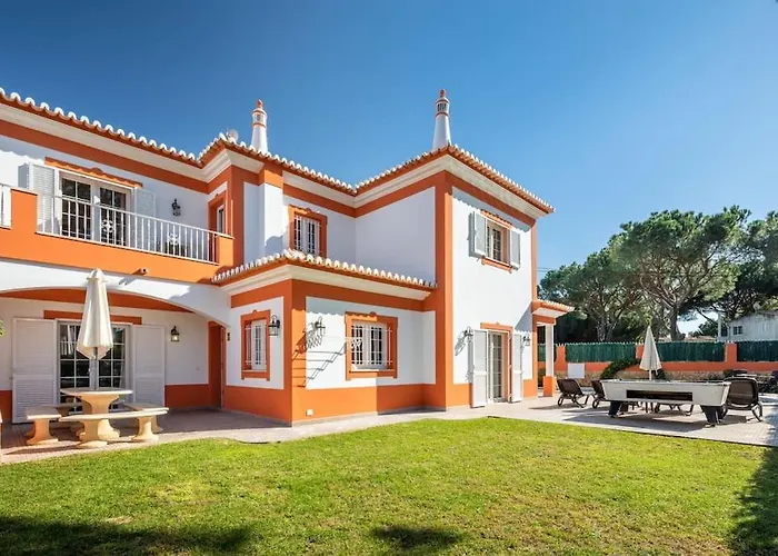 4 Bedrooom Private Villa Ribeiro I Pool, Bbq, Ac, Wifi, Beach